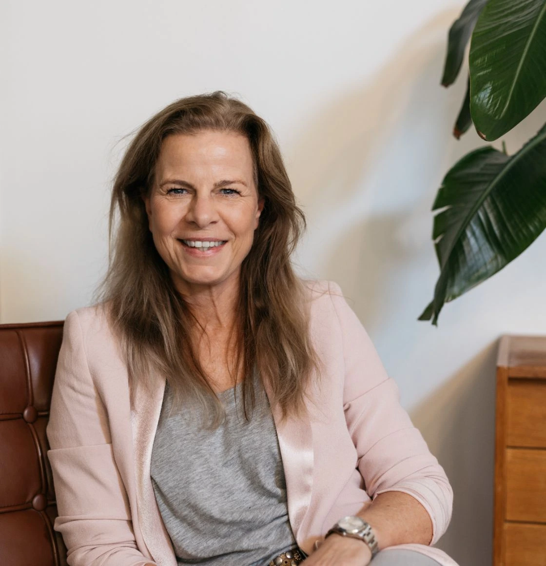 Elvire's portrait image