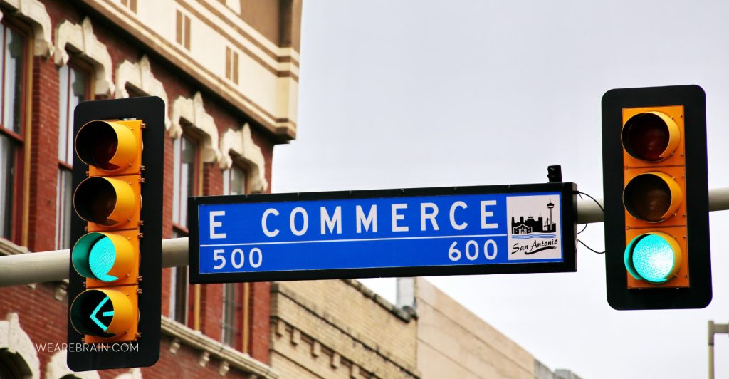 Photo of an ecommerce sign