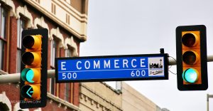 Photo of an ecommerce sign